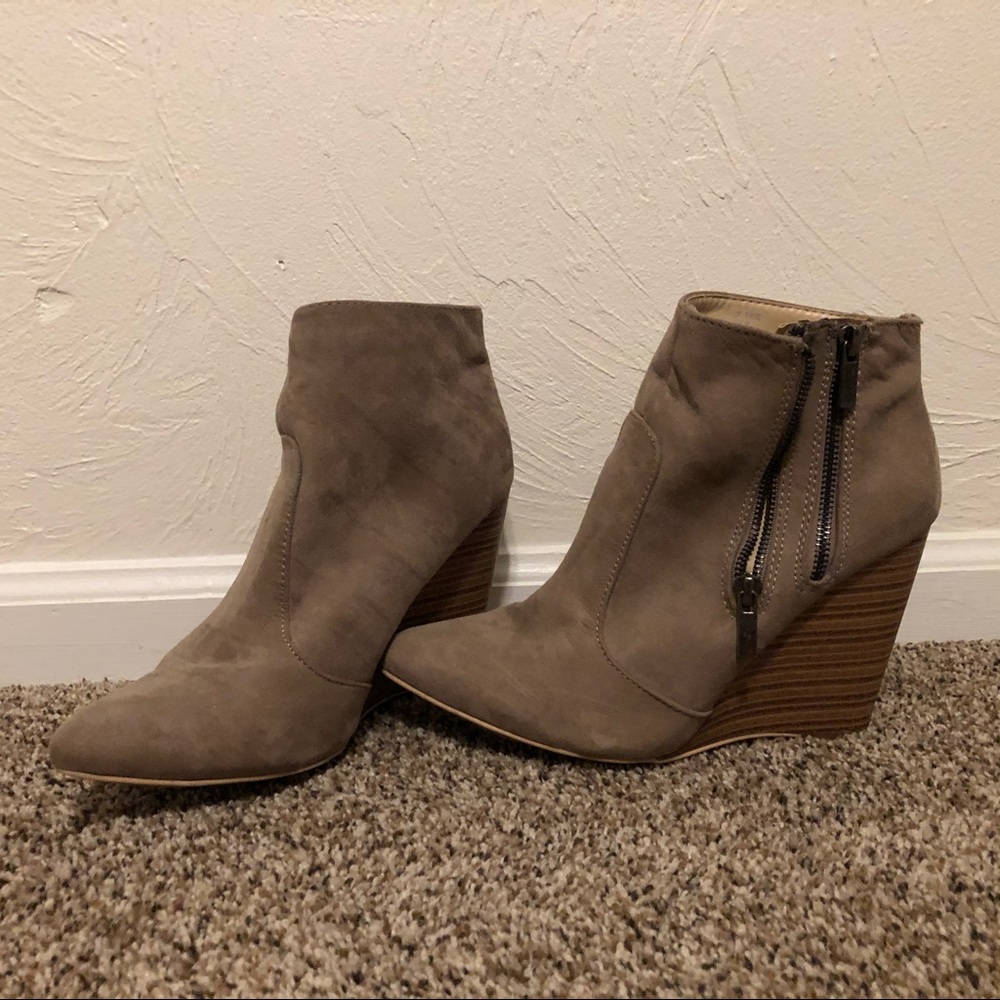 Wedge heel booties with zipper details